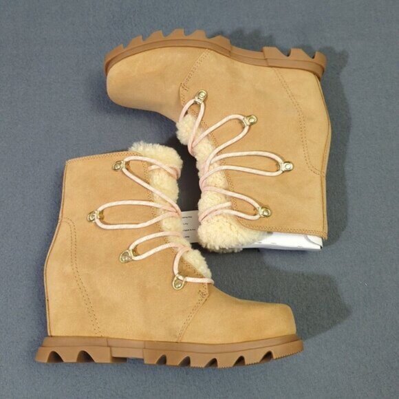 Sorel Booties Women's 7 Tawny Buff Gum 2 Joan of Arctic Wedge III Lace Cozy NWT - Picture 4 of 12